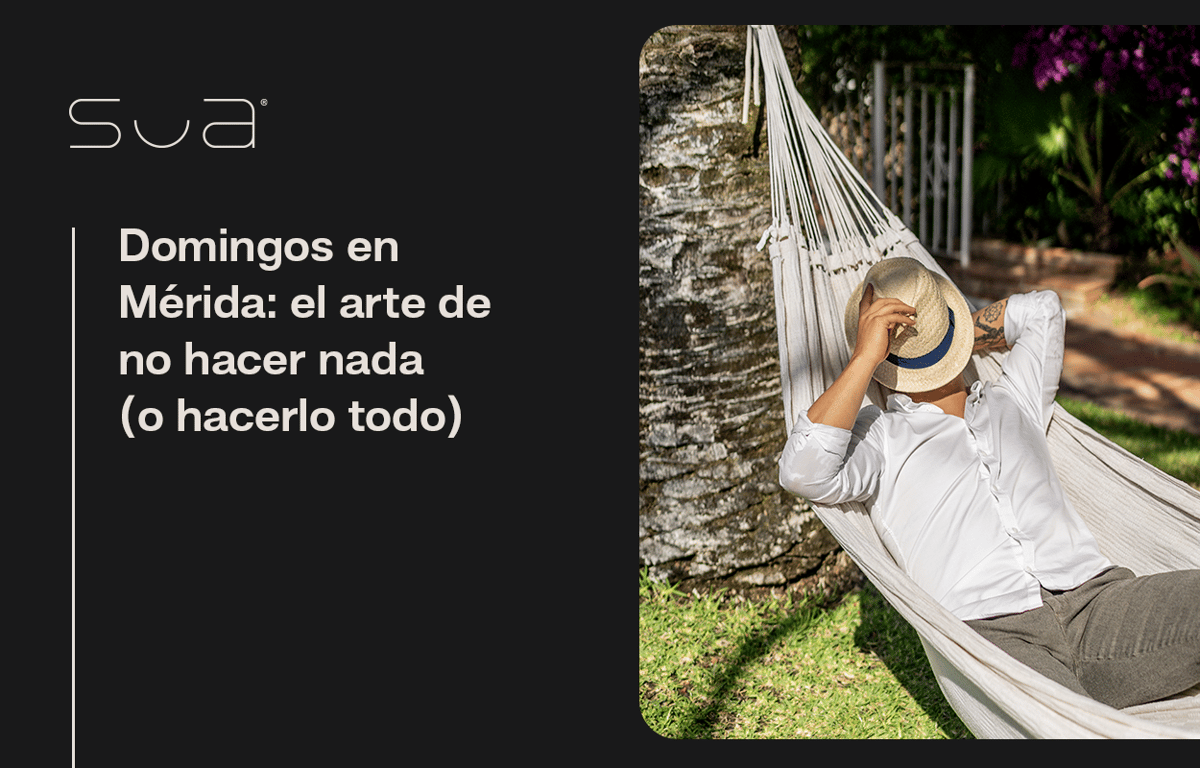 Persona descansando en su hamaca en día domingo en Mérida.